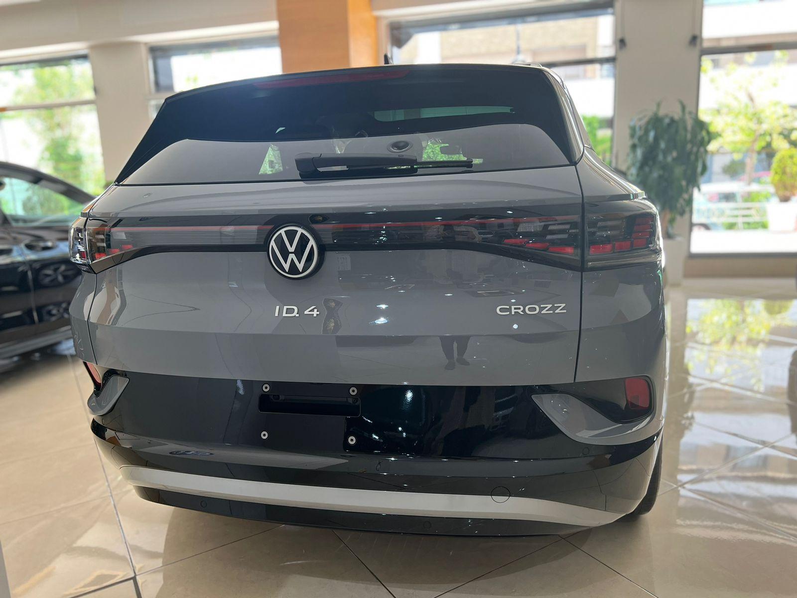 VW CROZZ